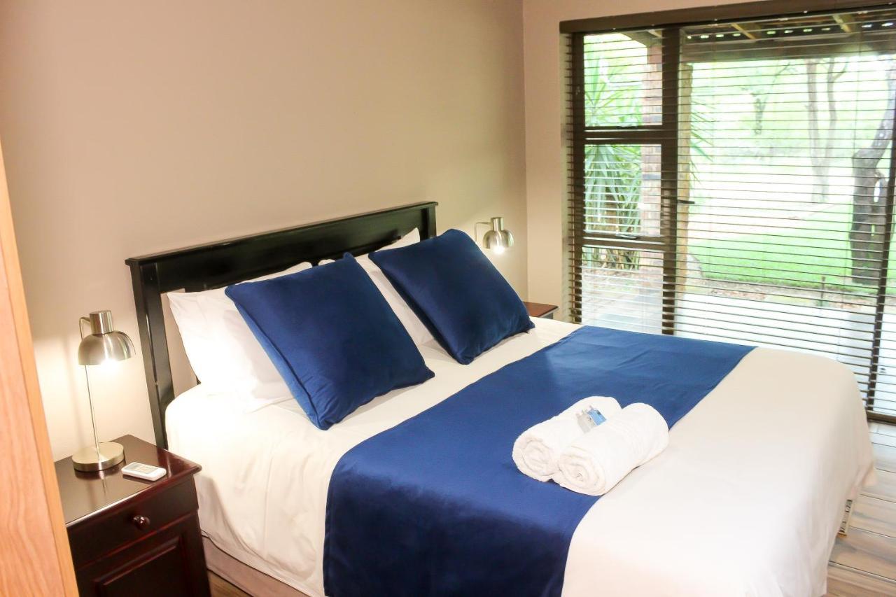 Rip Van Winkel Guest House Lephalale Esterno foto